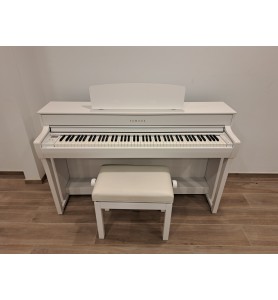 Photo Yamaha CLP-745 WH (2021)