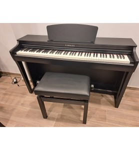Yamaha CLP-725 (2022)