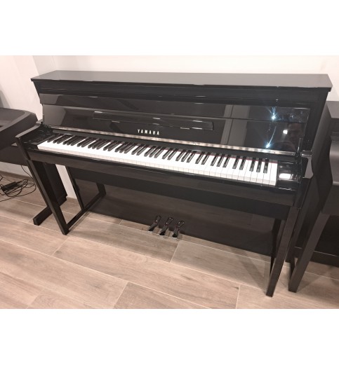 Yamaha NU1x (2022) - Occasion