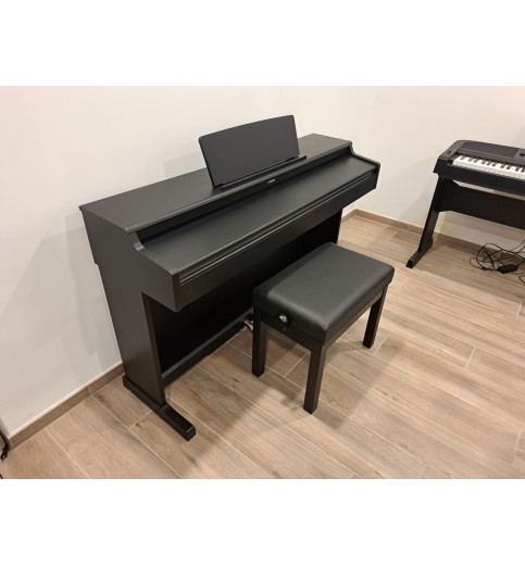 Yamaha YDP-164 (2022) avec siège - Occasion