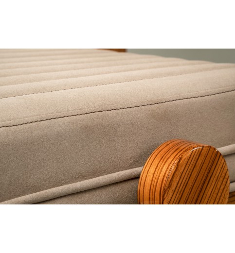 Schimmel Classic C169T Zebrano